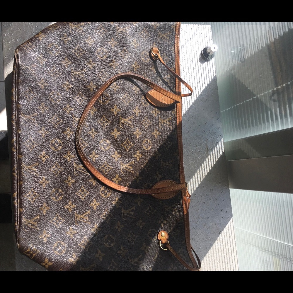 Louis Vuitton neverfull mm bag